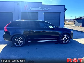 Авто Volvo V60 2017 № 7568787