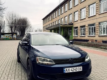 Авто Volkswagen Jetta 2010 № 7568946