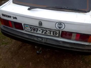 Авто Ford Escort 1989 № 7569073