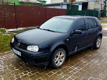 Авто Volkswagen Golf 1999 № 7569128