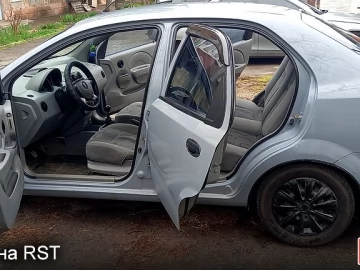 Авто Chevrolet Aveo 2004 № 7569224