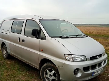 Авто Hyundai H200 1999 № 7569275