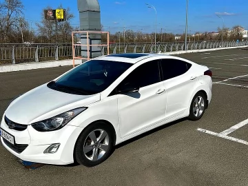 Авто Hyundai Elantra 2013 № 7569333