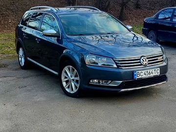 Авто Volkswagen Passat 2013 № 7569335