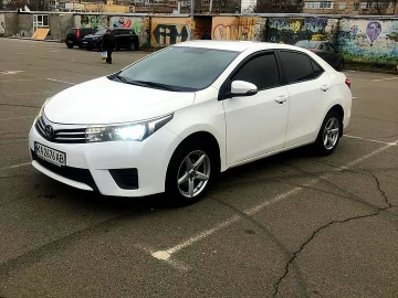 Авто Toyota Corolla 2014 № 7569649