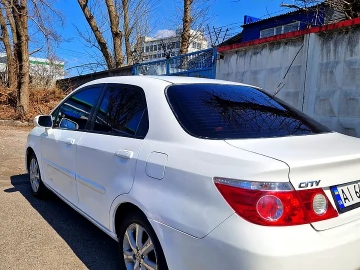 Авто Honda City 2007 № 7570157