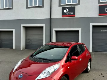 Авто Nissan Leaf 2015 № 7570337
