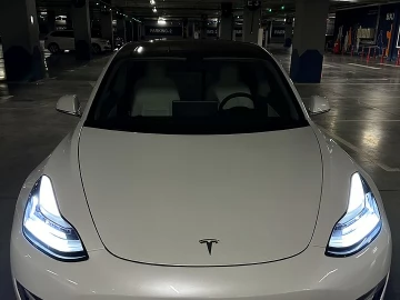 Авто Tesla Model-3 2020 № 7570434