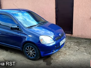 Авто Toyota Yaris 1999 № 7571101