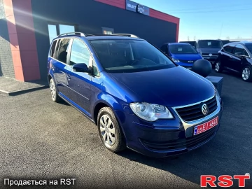Авто Volkswagen Touran 2008 № 7571249