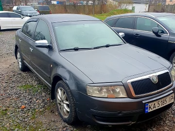 Авто Skoda Superb 2003 № 7573215