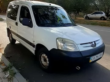 Авто Peugeot Partner 2008 № 7573541