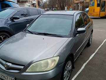 Авто Honda Civic 2004 № 7574362