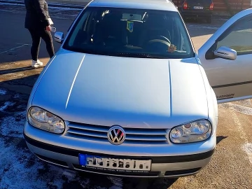 Авто Volkswagen Golf 2002 № 7574382