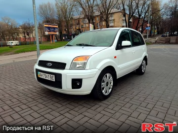 Авто Ford Fiesta 2011 № 7574384