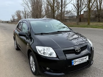 Авто Toyota Auris 2007 № 7574436
