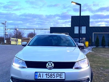 Авто Volkswagen Jetta 2010 № 7574577