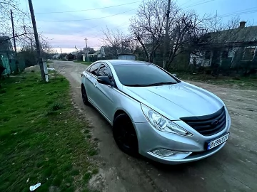 Авто Hyundai Sonata 2013 № 7575299