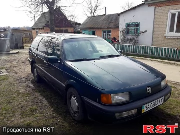 Авто Volkswagen Passat 1991 № 7575303