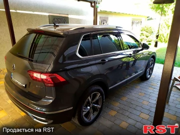Авто Volkswagen Tiguan 2021 № 7575417