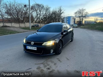 Авто Volkswagen Jetta 2014 № 7576149