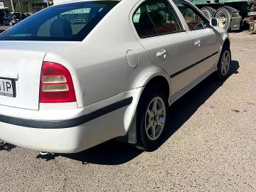 Авто Skoda Octavia 2000 № 7638522