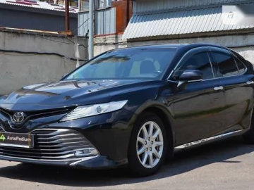 Авто Toyota Camry 2017 № 5740408