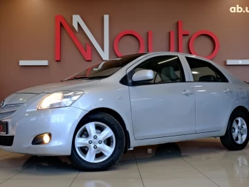 Авто Toyota Yaris 2008 № 6891219