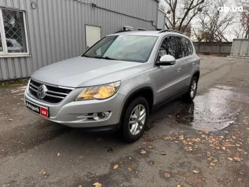 Авто Volkswagen Tiguan 2010 № 7046020