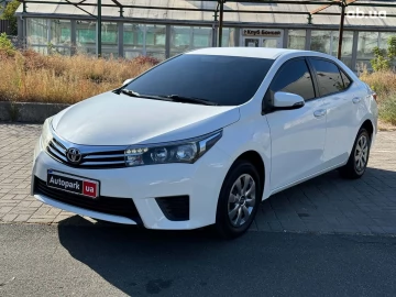 Авто Toyota Corolla 2015 № 7046708