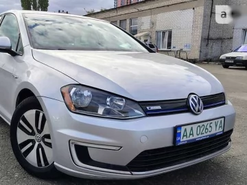 Авто Volkswagen E-Golf 2016 № 7067947