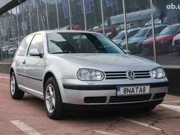 Авто Volkswagen Golf 2002 № 7097571