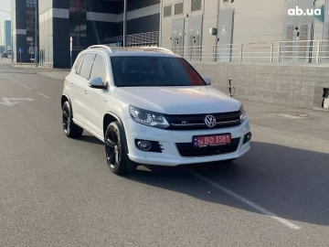 Авто Volkswagen Tiguan 2015 № 7098769