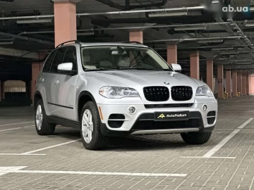 Авто BMW X5 2011 № 7144308