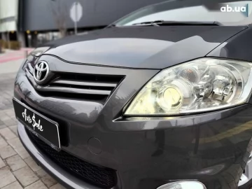 Авто Toyota Auris 2012 № 7146779