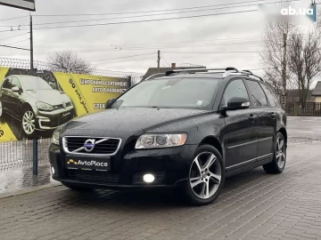 Авто Volvo V50 2011 № 7158359
