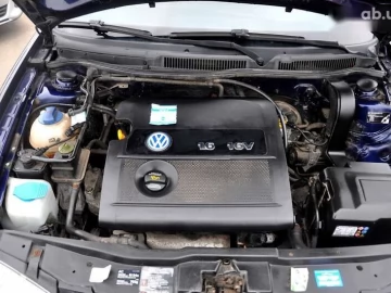 Авто Volkswagen Golf 2002 № 7306444