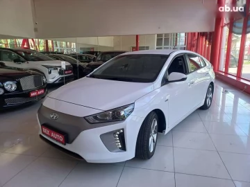 Авто Hyundai Ioniq 2017 № 7310678