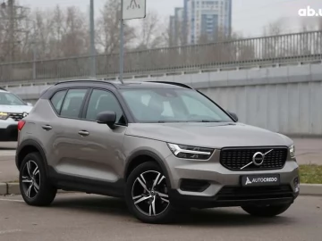Авто Volvo Xc40 2021 № 7326779
