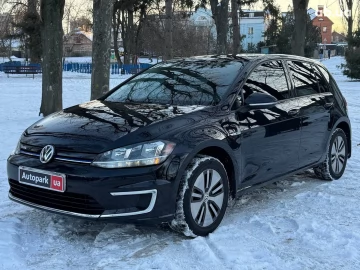 Авто Volkswagen E-Golf 2017 № 7340482