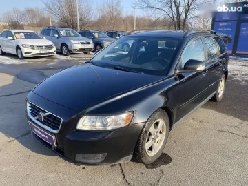 Авто Volvo V50 2010 № 7443220