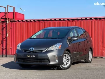 Авто Toyota Prius V 2013 № 7444303