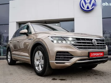 Авто Volkswagen Touareg 2019 № 7447290