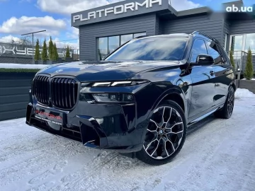 Авто BMW X7 2023 № 7447375
