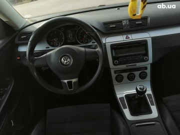 Авто Volkswagen Passat Variant 2009 № 7466341