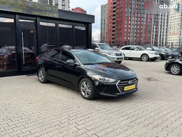 Авто Hyundai Elantra 2017 № 7511862