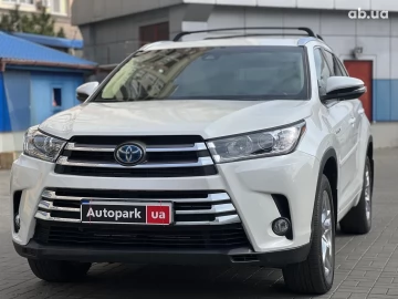 Авто Toyota Highlander 2018 № 7522074
