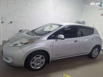 Авто Nissan Leaf 2013 № 7566078