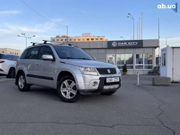Авто Suzuki Grand Vitara 2010 № 7568126