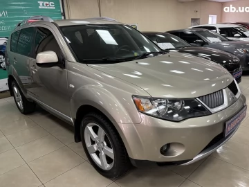 Авто Mitsubishi Outlander Xl 2008 № 7570912